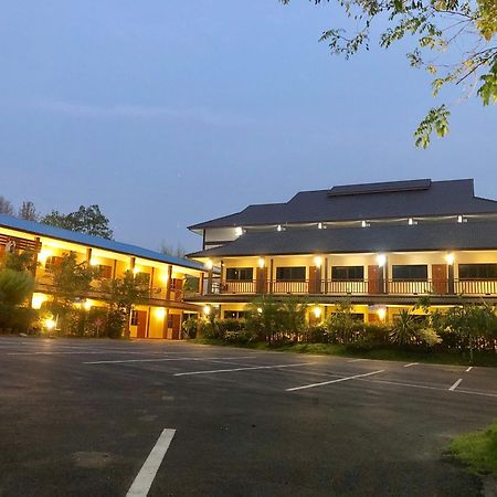Hugpua Hotel Nan Eksteriør bilde